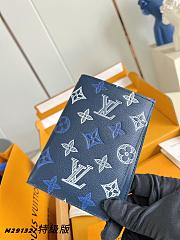 LV Passport Cover Monogram Shadow Navy Blue M29132 - 14x2.5x10cm - 2