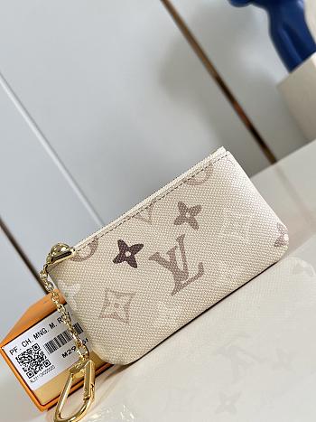 LV Pochette Cles Monogram Surplus Canvas Sand Beige M29258 - 13x8x1.5cm