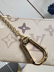 LV Pochette Cles Monogram Surplus Canvas Sand Beige M29258 - 13x8x1.5cm - 4