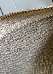 LV Pochette Cles Monogram Surplus Canvas Sand Beige M29258 - 13x8x1.5cm - 2