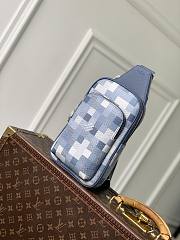 LV Avenue Slingbag Damoflage Canvas Indigo Blue M28589 - 31x20x10cm - 1