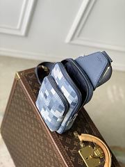 LV Avenue Slingbag Damoflage Canvas Indigo Blue M28589 - 31x20x10cm - 4