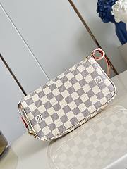 LV Pochette Accessoires Bag Damier Azur Canvas N40915 - 23.5x13.5x4cm - 1