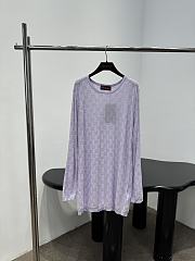 Gucci Fine Silk T-Shirt With GG Crystals In Lilac 852233 - 3