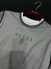 Gucci Double Layered Jersey T-Shirt With Print In White 856822  - 5