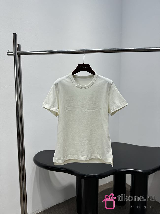 Gucci Medium Cotton Jersey T-Shirt In Ivory 805285 - 1