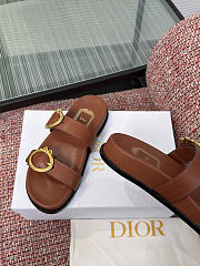 Dior Medaillon Buckle Slide Cognac Brown Calfskin - 2