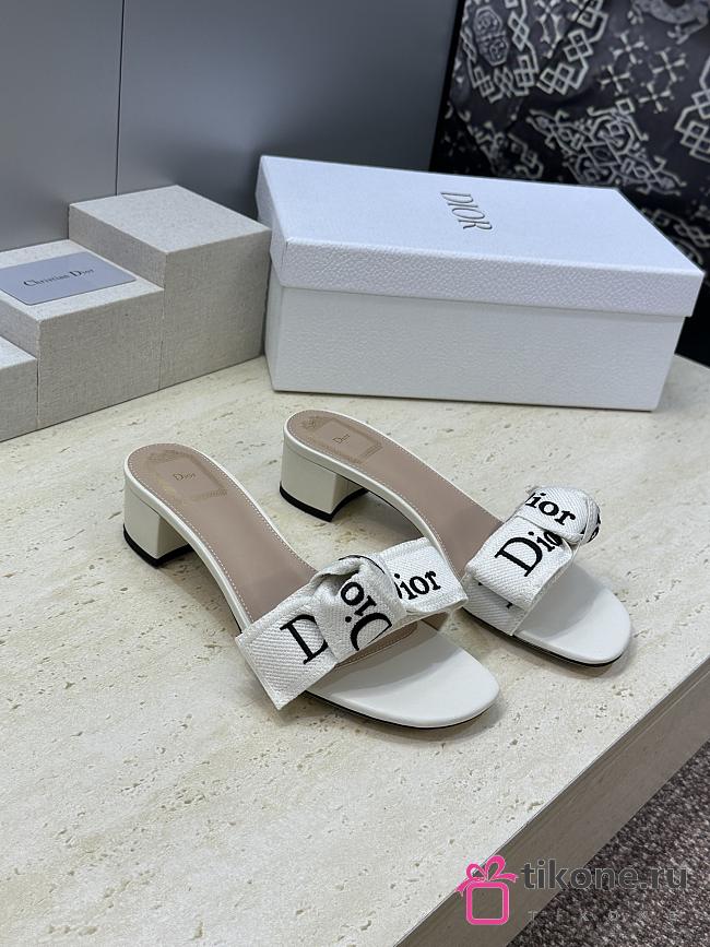 J'Adior Heeled Slide Ivory Embroidered Cotton 3.5cm - 1