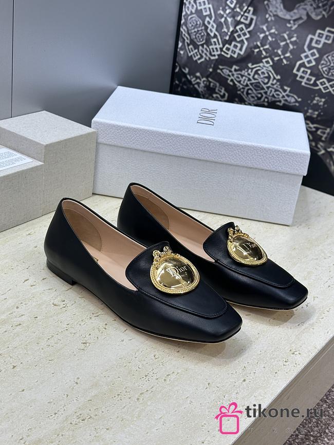Dior Medaillon Buckle Loafer Black Lambskin - 1