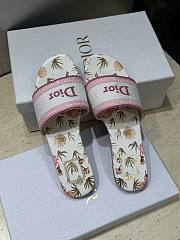 Dior Dway Slide White and Songe Pink Embroidered Cotton and Multicolor Daisy Garden Motif - 5