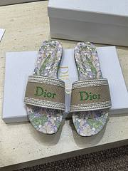 Dior Dway Slide Natural Embroidered Cotton and Multicolor Lily of the Valley Motif - 5