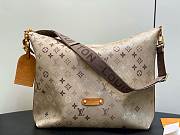 LV Vagabond Hobo Monogram Surplus Canvas Sand Beige M26931 - 41x32x11cm - 1