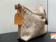 LV Vagabond Hobo Monogram Surplus Canvas Sand Beige M26931 - 41x32x11cm - 2
