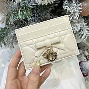 Lady Dior Freesia Card Holder Craie Cannage Lambskin - 10.5x8x0.5cm - 4