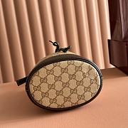 Gucci Venice Small Bucket Bag Sand and Brown GG Canvas A002GW - 23x20.5x14cm - 3