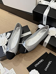 Chanel Ballet Flats Laminated Lambskin & Grosgrain Silver & Black G02819 - 4