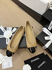 Chanel Ballet Flats Lambskin Beige & Black G02819 - 4