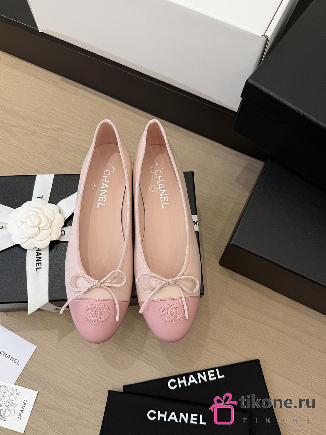 Chanel Ballet Flats Lambskin Light Pink & Pink G02819 - 1