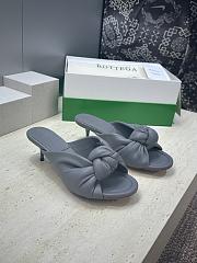 Bottega Veneta Cherry Mule Gray 5cm - 1