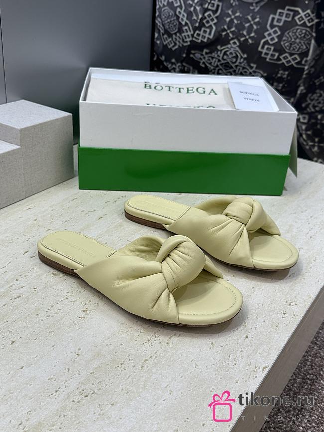 Bottega Veneta Cherry Flat Mule Butter Yellow  - 1
