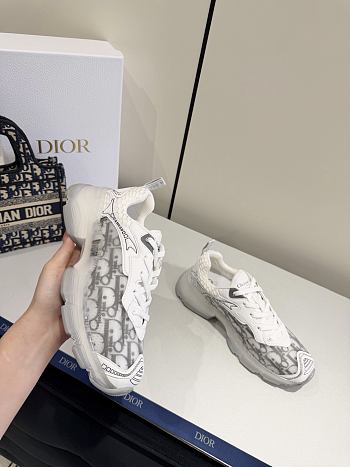 Dior Vibe Sneaker Gray Dior Oblique Technical Fabric and Transparent Rubber