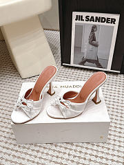 Amina Muaddi Eleonora Lace Slipper 95 Ivory Lace - 5