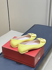 Roger Vivier U Look Ballerinas In Patent Leather Yellow - 4
