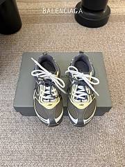 Balenciaga Radar Gradient Lines Sneaker In Brown, Blue, Yellow And Grey - 4
