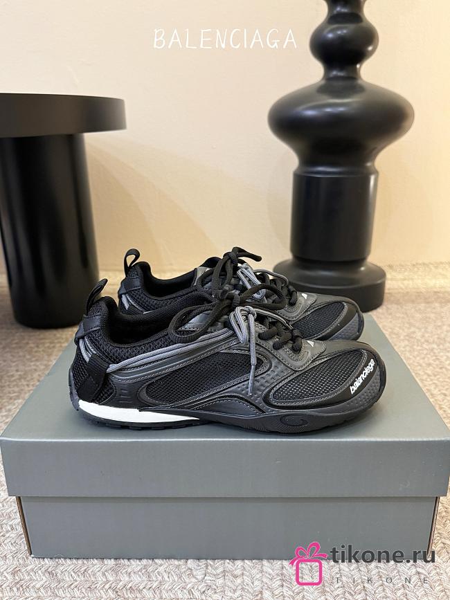 Balenciaga Radar Gradient Lines Sneaker In Black - 1