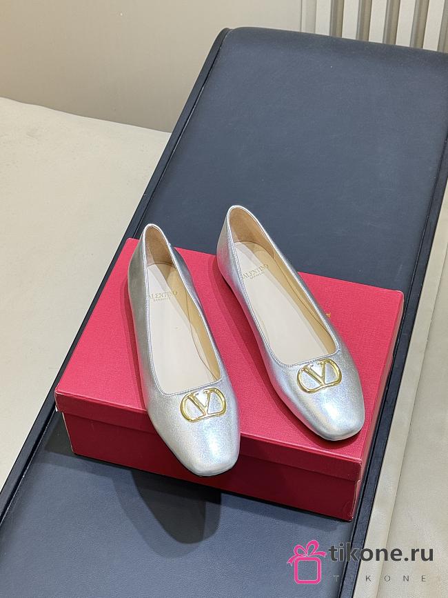 Valentino VLogo Signature Ballerina In Laminated Nappa Leather Silver - 1