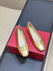 Valentino VLogo Signature Ballerina In Laminated Nappa Leather Gold - 1