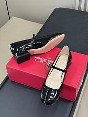 Roger Vivier Tres Vivier Mary Janes In Patent Leather - 3