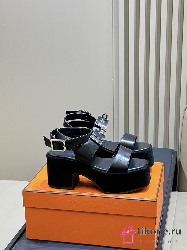 Hermes Lola 35 Sandal Black 7.5cm - 1