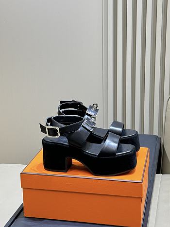 Hermes Lola 35 Sandal Black 7.5cm