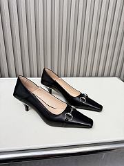 Gucci Women's Vittoria Pump Black 862776 55mm - 1