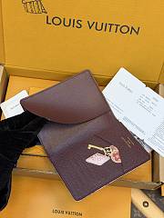 LV Passport Cover Monogram Dune Linen and Canvas Getaway M29464 - 14x2.5x10cm - 3