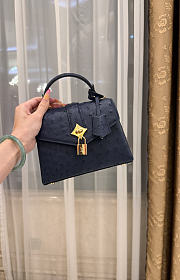 LV Rose De Vents Mini Ostrich Navy - 19x15x9cm - 4