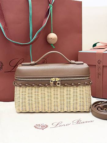 Loro Piana Extra Pocket L19 Wicker Pouch in Brown - 11x19x7cm