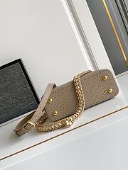 LV Capucines Mini Taurillon Leather Galet M29440 - 21x14x8cm - 6