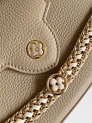 LV Capucines Mini Taurillon Leather Galet M29440 - 21x14x8cm - 5