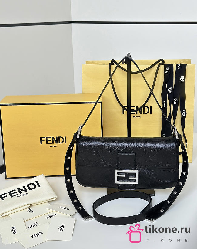 Fendi Baguette 26424 Leather Black - 26x4x14cm - 1