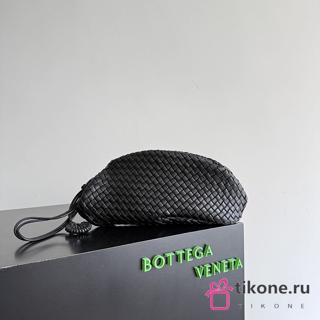 Bottega Veneta Medium Onda Clutch in Black - 55x17x12cm - 1