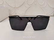 Gift Gucci Sunglasses 2 - 2