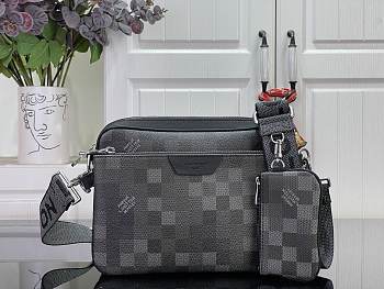 LV Trio Messenger Damoflage Canvas Black M28602- 25x18.5x7cm