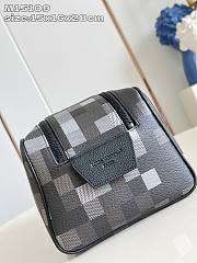 LV Dopp Kit Toiletry Bag Damoflage Canvas Black M15109 - 28x15x16.5cm - 3