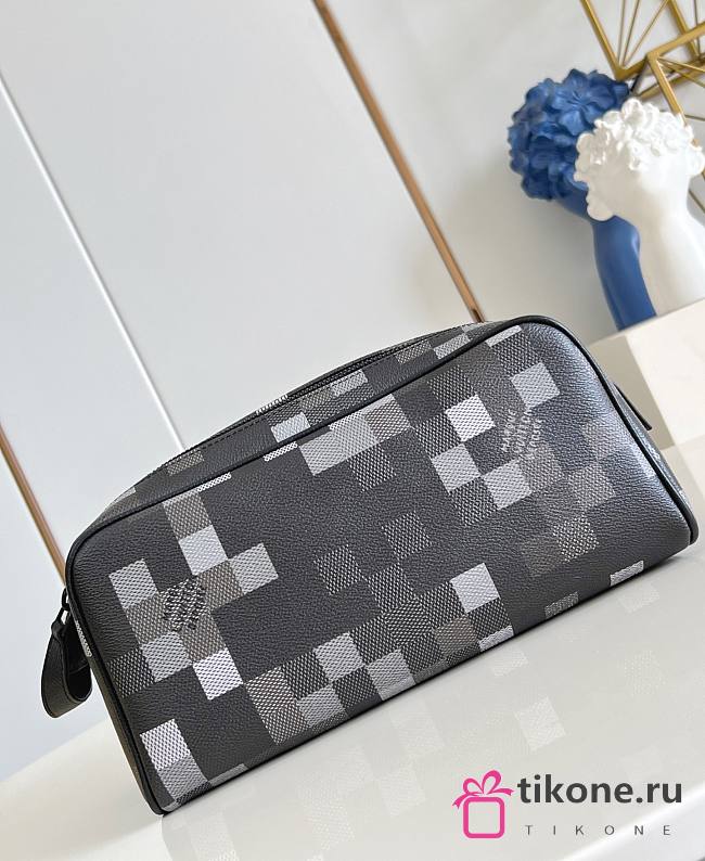 LV Dopp Kit Toiletry Bag Damoflage Canvas Black M15109 - 28x15x16.5cm - 1
