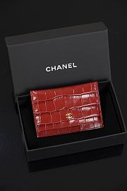 Chanel Classic Card Holder Crocodile Embossed Calfskin & Gold-Tone Metal Red - 7.5x11.2x0.5cm - 4
