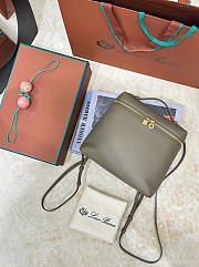Loro Piana Extra Pocket backpack L23.5 Grained Calfskin Elephent Gray - 23x21x8cm - 1