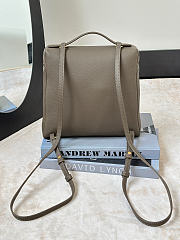 Loro Piana Extra Pocket backpack L23.5 Grained Calfskin Elephent Gray - 23x21x8cm - 2
