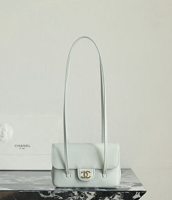 Chanel Clutch with Leather Strap Grained Shiny Calfskin & Gold-Tone Metal Light Green - 17x11.5x5cm